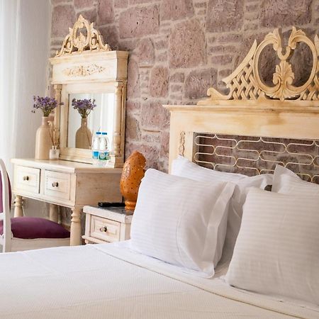 Cunda Mor Limon Otel Ayvalı Dış mekan fotoğraf