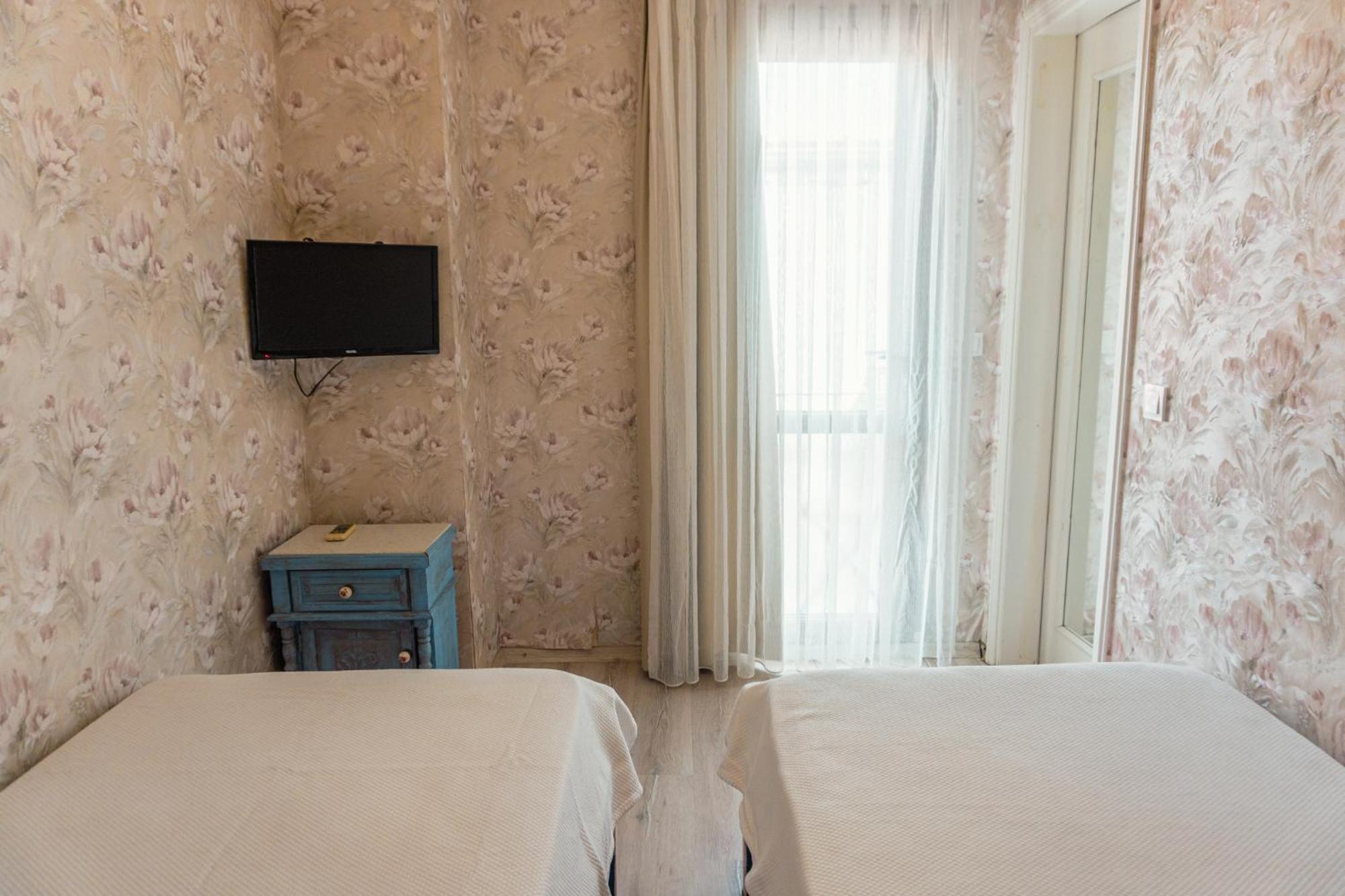 Cunda Mor Limon Otel Ayvalı Dış mekan fotoğraf