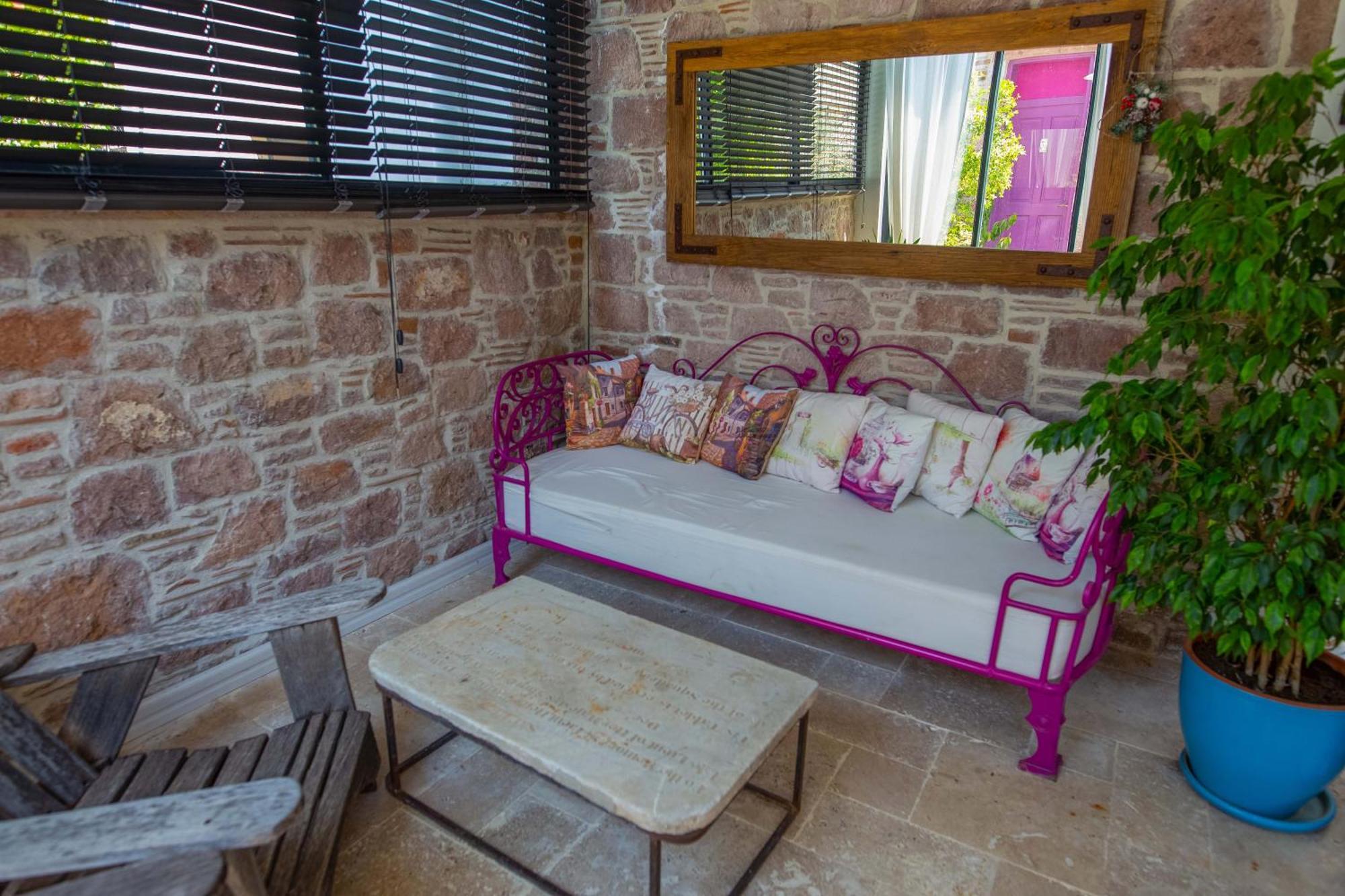 Cunda Mor Limon Otel Ayvalı Dış mekan fotoğraf