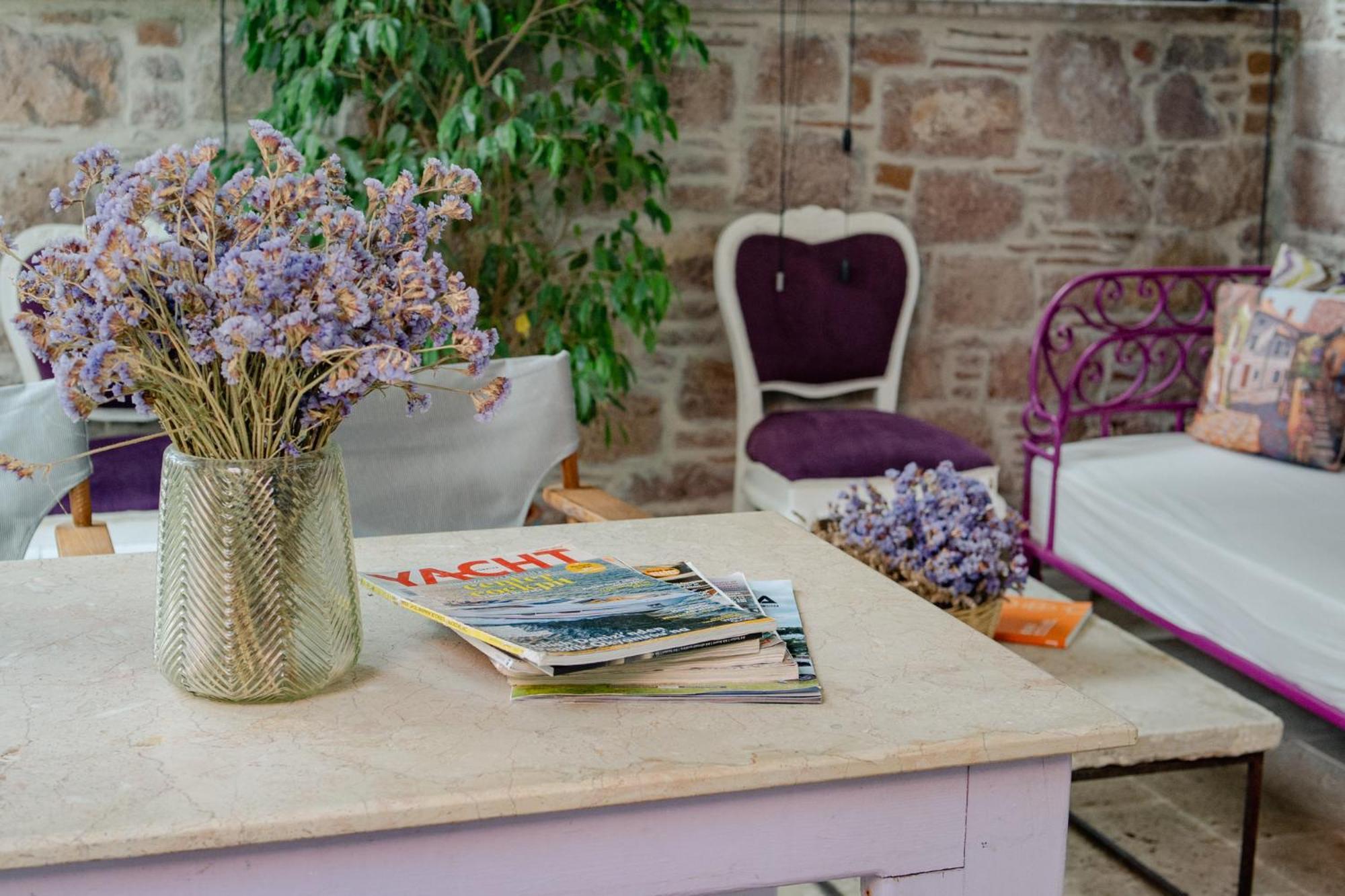 Cunda Mor Limon Otel Ayvalı Dış mekan fotoğraf